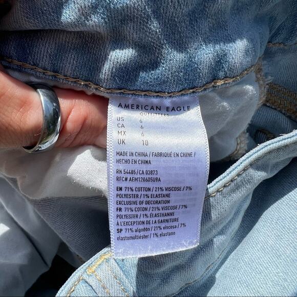 AEO next level stretch hi-rise Shorty Jean shorts Size 6 - Picture 6 of 6